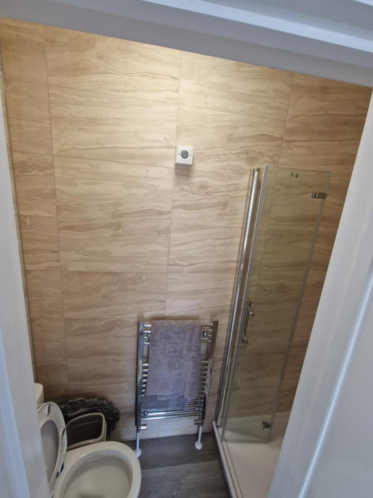 Brand New Studio Flat With Private Bathroom Northampton Exterior photo